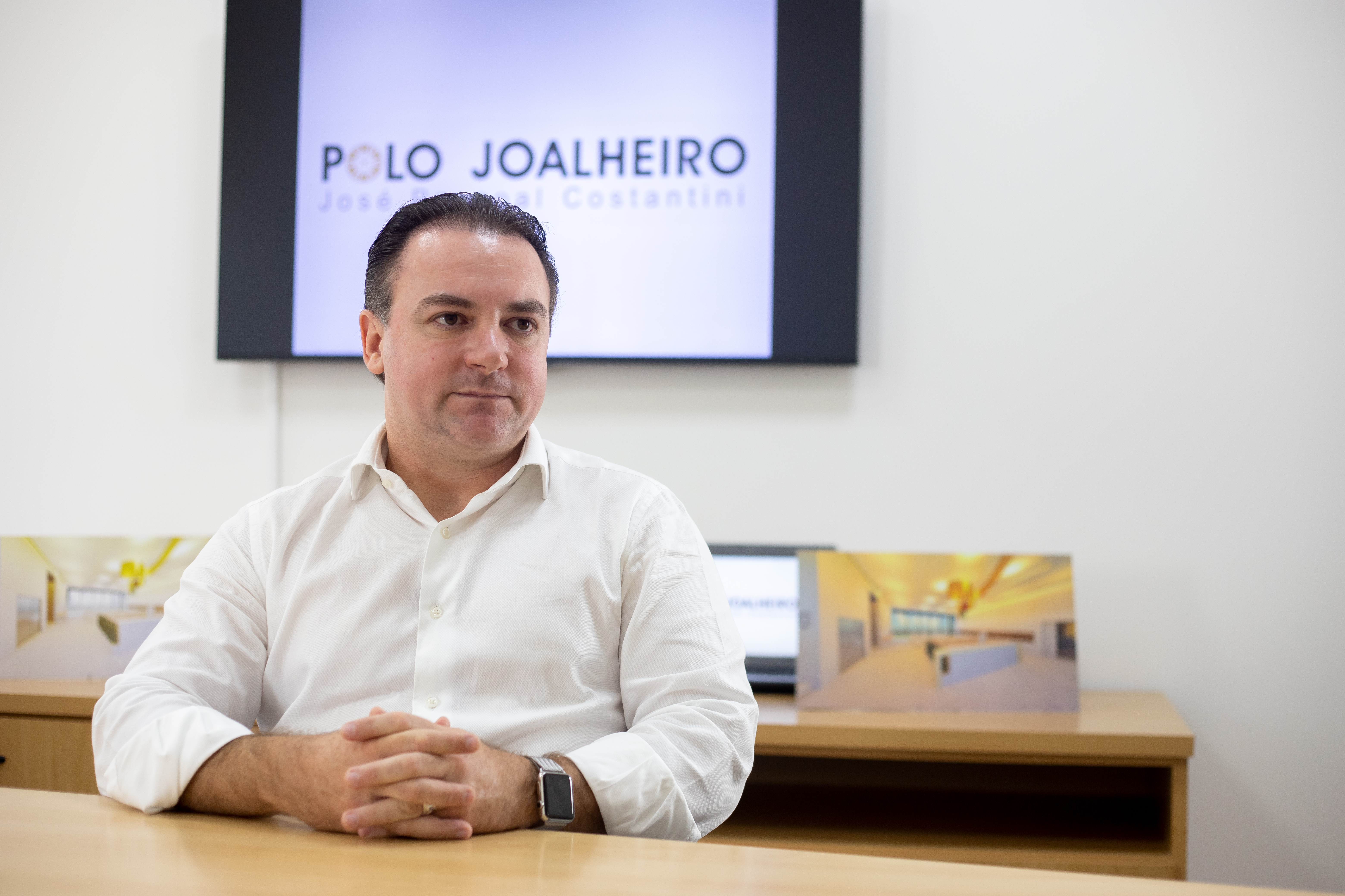 Revista É Rio Preto - Polo Joalheiro 